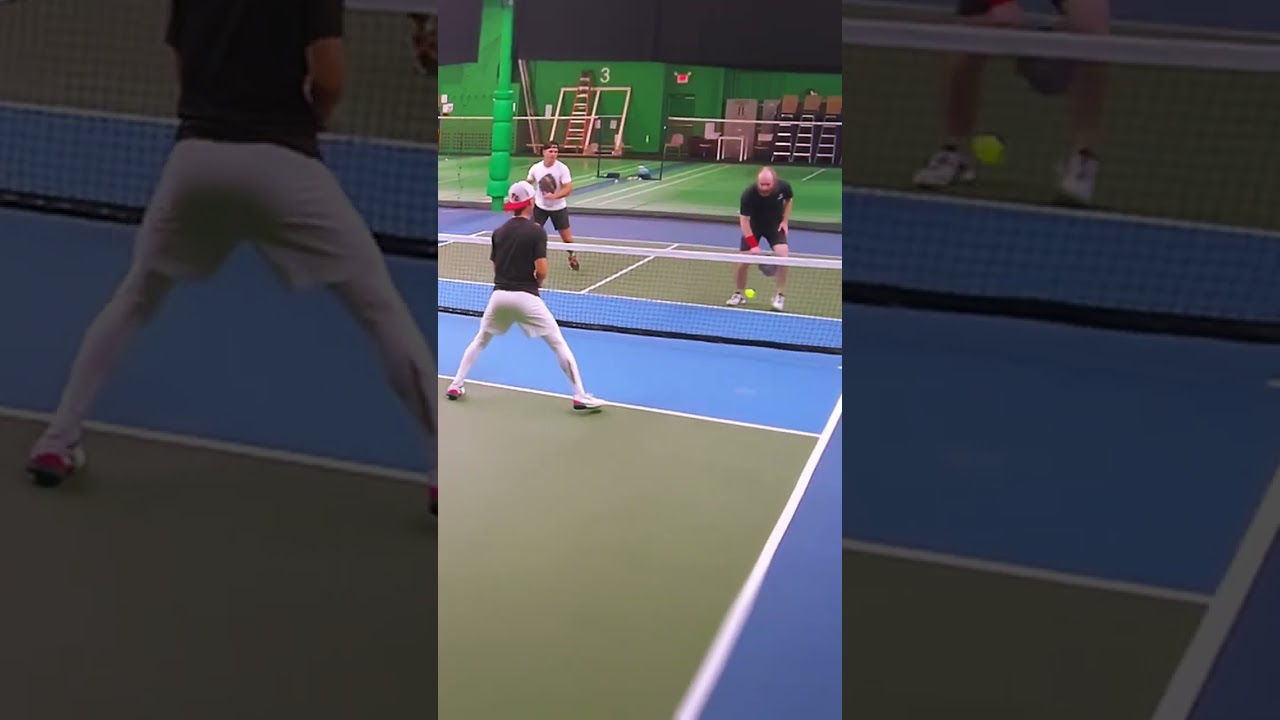 🦞Two Accidental Lobs to Win the Point #pickleballhighlights #pickleball #sports #sporthighlights