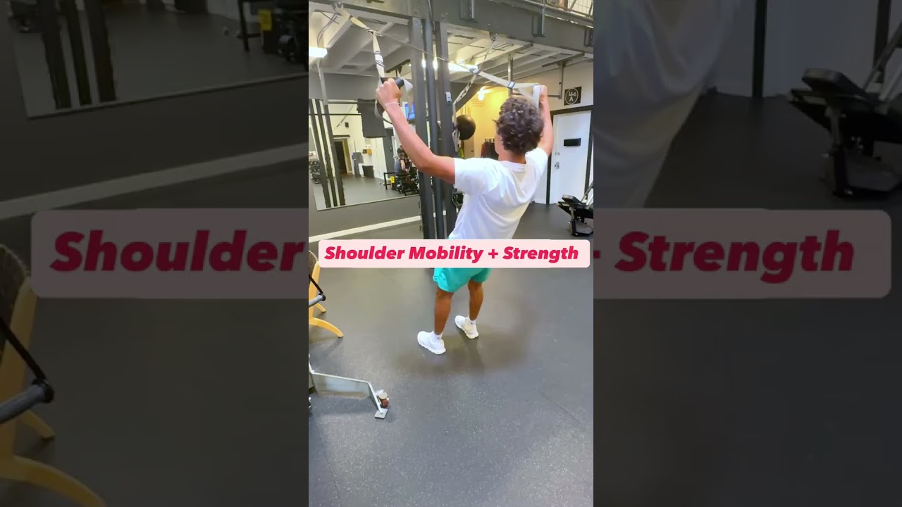 Shoulder workout with #pickleball #pickleballislife #pickleballaddict #pickleballrocks