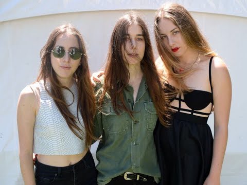 2013 06 29 HAIM   Glastonbury Festival Park Stage