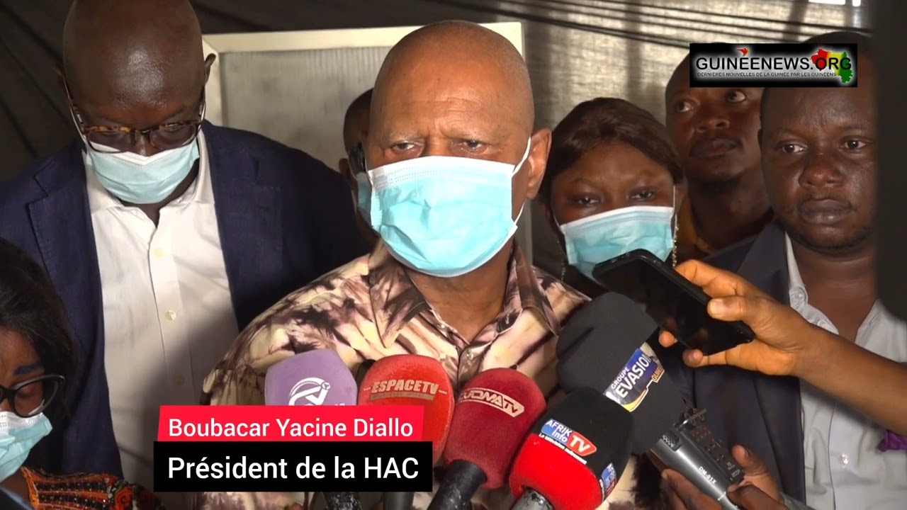 La HAC visite à #guinéenews impacté par l'incendie dévastateur du dépôt d'hydrocarbure de Kaloum