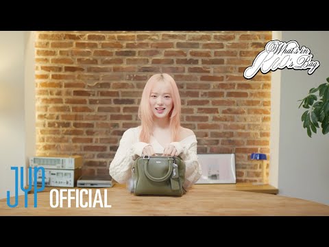 [#NiziU_BDay] What's in RIO's Bag ?