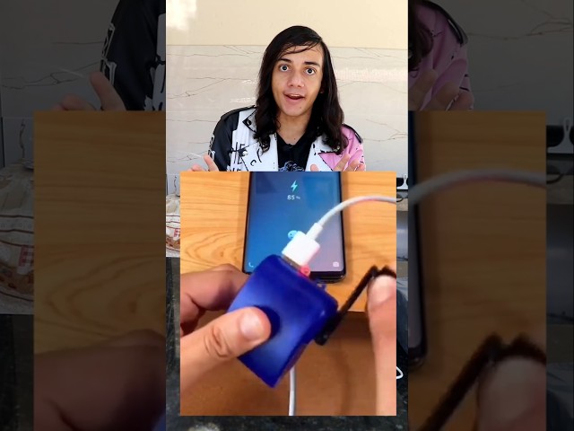 REAL ou FAKE? Testei um Carregador de Celular a MANIVELA!