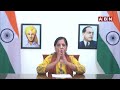 త్వరలోనే బయటికొస్తా.. భార్య ద్వారా సందేశం పంపిన కేజ్రీవాల్ | Sunita Kejriwal Emotional Message | ABN - 03:12 min - News - Video