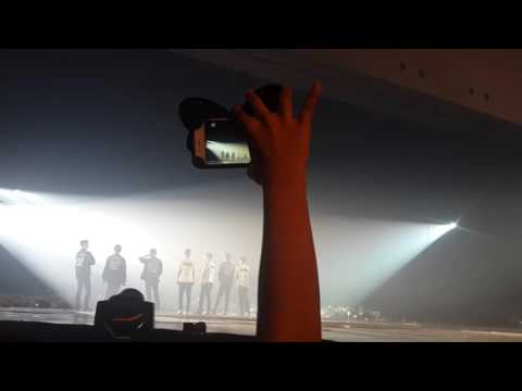 160227 The EXO luXion in Jakarta, Indonesia Promise - Sing For You - Ment(fans singing alongT_T)