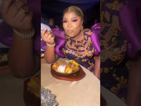 Watch what Niyi Johnson & his wife, Seyi Edun did at the movie premiere of Afeez Owo #vdm #shorts