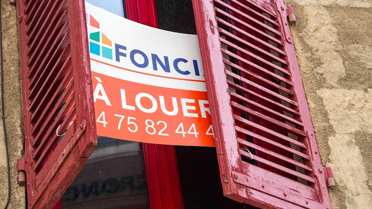 Crise du logement : pourquoi trouver une location est devenu un parcours du combattant en France