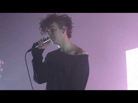 The 1975 - fallingforyou, live at l'Olympia (Paris) 20/06/17