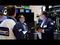 Wall St ends higher amid mixed earnings, Trump-Xi meeting confirmed | REUTERS