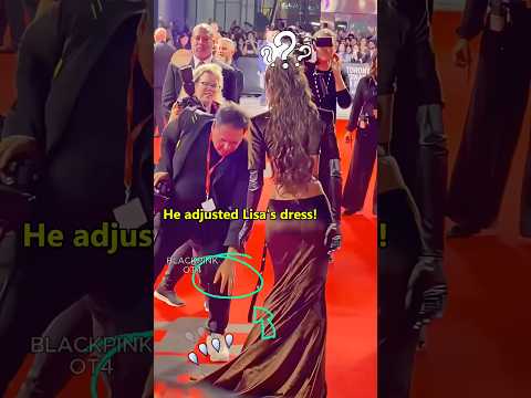 The reporter helped <strong>Lisa</strong> adjust her dress when she nearly tripped!❤️❤️ #<strong>lisa</strong> #<strong>blackpink</strong> #viralvideo