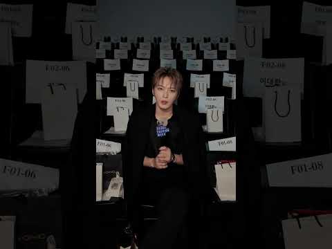 서울패션위크 2027 S/S <strong>이상봉</strong> 런웨이에 참석한김재중