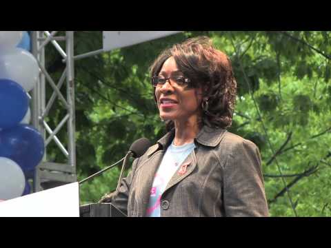 Dr. Marjorie Hill, CEO of GMHC speaks to thousands at AIDS Walk ...