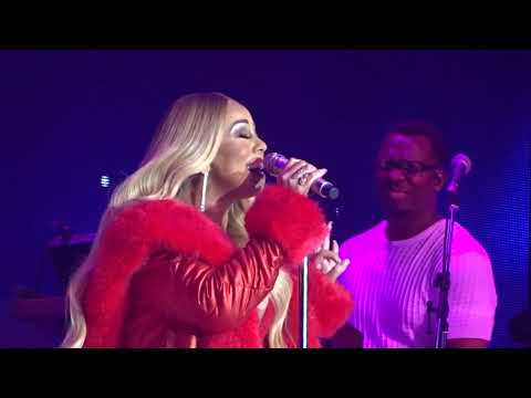 Mariah Carey - OH HOLY NIGHT - Paris FRANCE - 7 décembre 2018