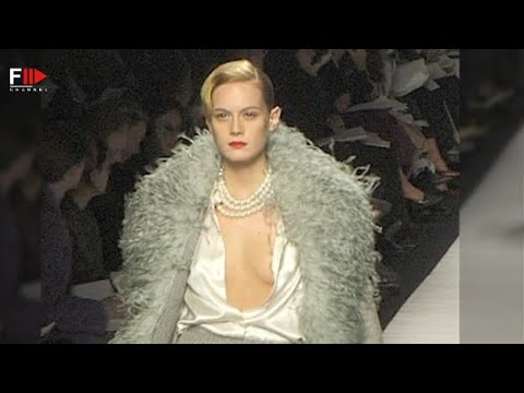 Vintage in Pills MICHAEL KORS Fall 2000 - Fashion Channel