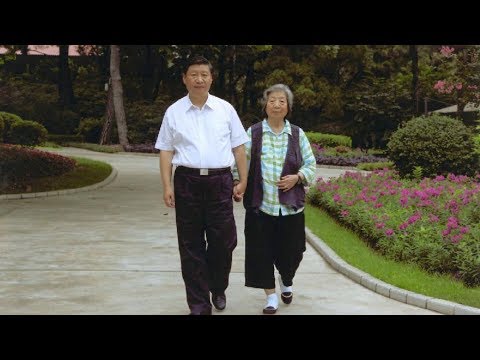 Fête des mères : Xi Jinping se remémore son enfance aux côtés de sa mère