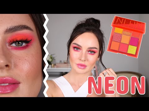 Jumping on the NEON bandwagon: Huda Beauty Neon Obsessions Orange Palette \ Chloe Morello