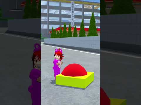 girl is beating the button 😂😂🧟🧟#sakuraschoolsimulator#subscribe#shortfeed#ytshorts