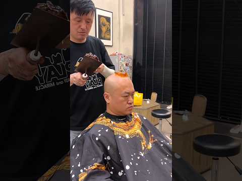 He Made a Mini Pool… On His Own Head! 😳💧 #shorts #shortsfeed