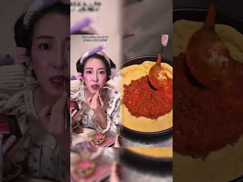 We know their photos come out good #makeup #skincare #grwm