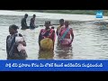 Somasila Water Flows on Vemuluru Bridge at YSR Kadapa District |@SakshiTV  - 01:19 min - News - Video