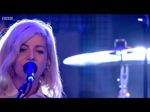 ALVVAYS - Live @ Glastonbury 2015 Full