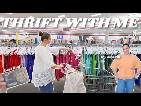 come THRIFT WITH ME | try on haul, good finds, shopping for travel..