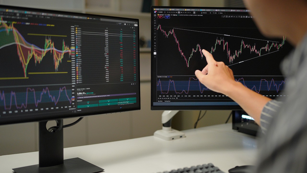 Investing View is Glass 'More Than Half-Full': Kelly