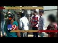 Eve teaser thrashed, handed over to police in Hyderabad
