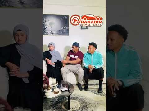 somali tik tok Qosol badan #sheeko #duet #somalicommunity #funny #viralshorts