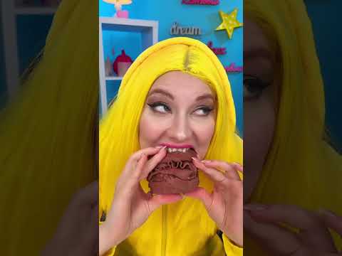 🍫🍔 When your craving turns into a sweet victory! Drop a 😍 if you’d take a bite!