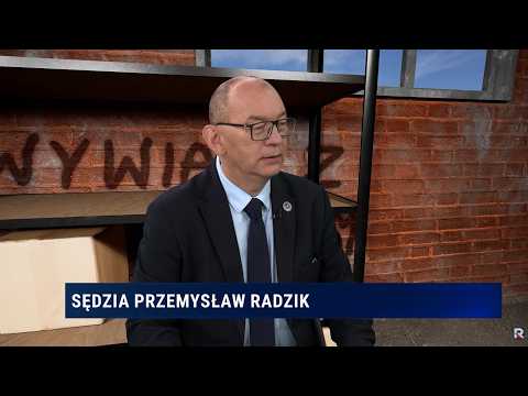 BEZPRAWIE W KRS!? Sędzia Radzik ujawnia: sądownictwo jest obsadzone wnukami ludzi z aparatu PRL!