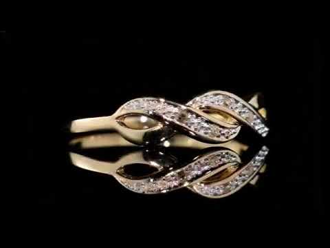 Помолвочное кольцо с бриллиантом