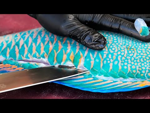 GIANT PARROTFISH Vietnamese Street Food