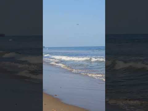 why sea breeze sounds will be unique #sea #seabreeze #seasound #tides #beach #beachsounds