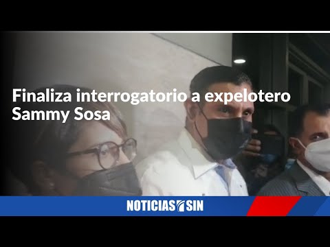 Finaliza interrogatorio por la PEPCA al expelotero Sammy Sosa