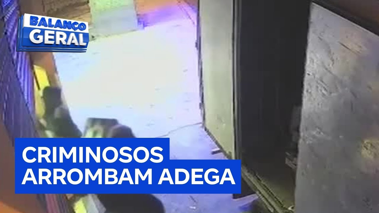 Criminosos arrombam adega e levam bebidas em caminhão em Francisco Morato SP