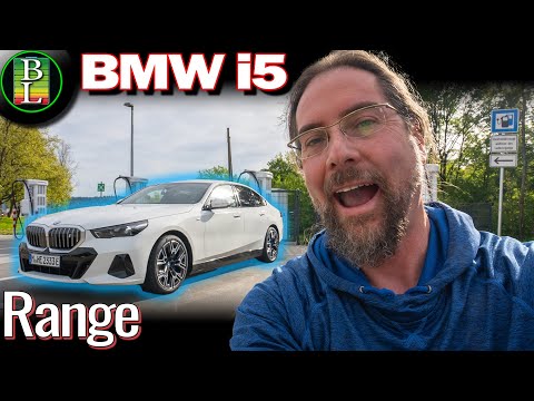 How far can the BMW i5 xDrive40 drive at 130 km/h (range test)