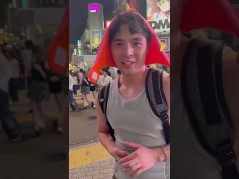 Opening Black & White Packs in Shibuya 🇯🇵#pokemonchannel #pokemoncards #pokemontcg