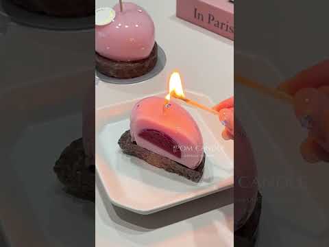 １ヶ月前に作ったケーキをカットして灯してみた🎂🔪🔥 Lighting the cake I made a month ago! #shorts  #candle #キャンドル #art