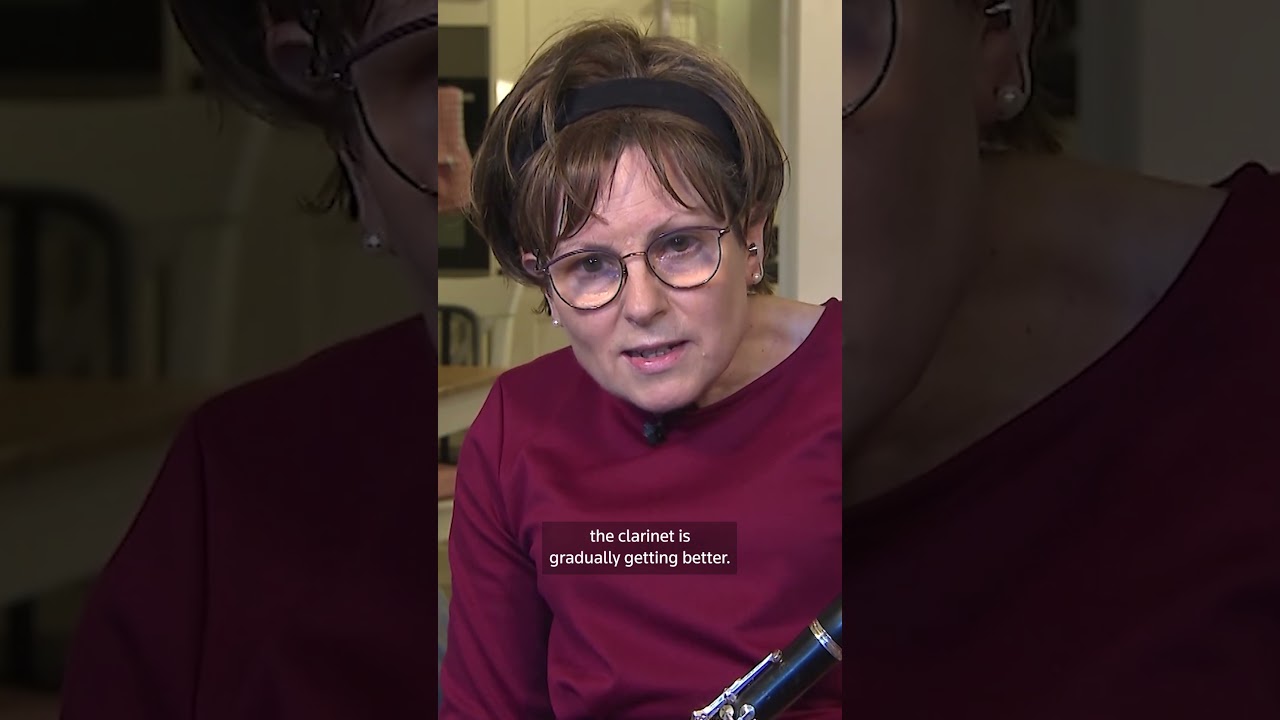 Parkinson’s patient plays clarinet during brain operation in London