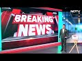 iPhone 17 की बिक्री शुरु, Delhi से Mumbai तक Apple Store पर भारी भीड़, रत से लाइनों में खड़े लोग  - 04:25 min - News - Video