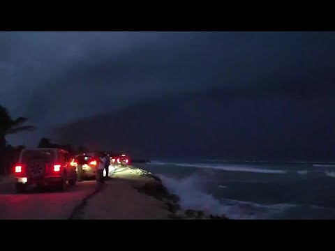 Hurricane Beryl restrengthens to major Category 3 off Mexico coast | AFP