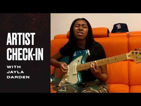 Jayla Darden Performs "Idea 686" | Fender Artist Check-Ins | Fender