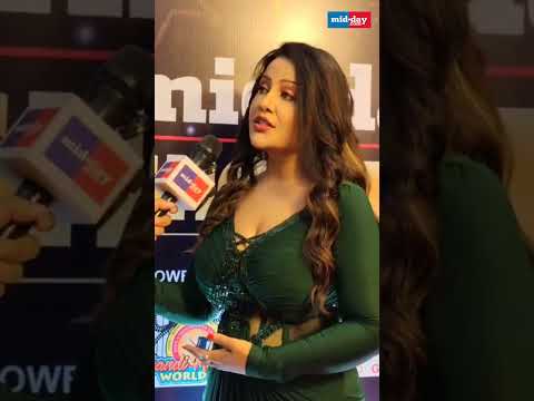 Amruta Fadnavis Praises Midday for Spreading Awareness  Showbiz Awards 