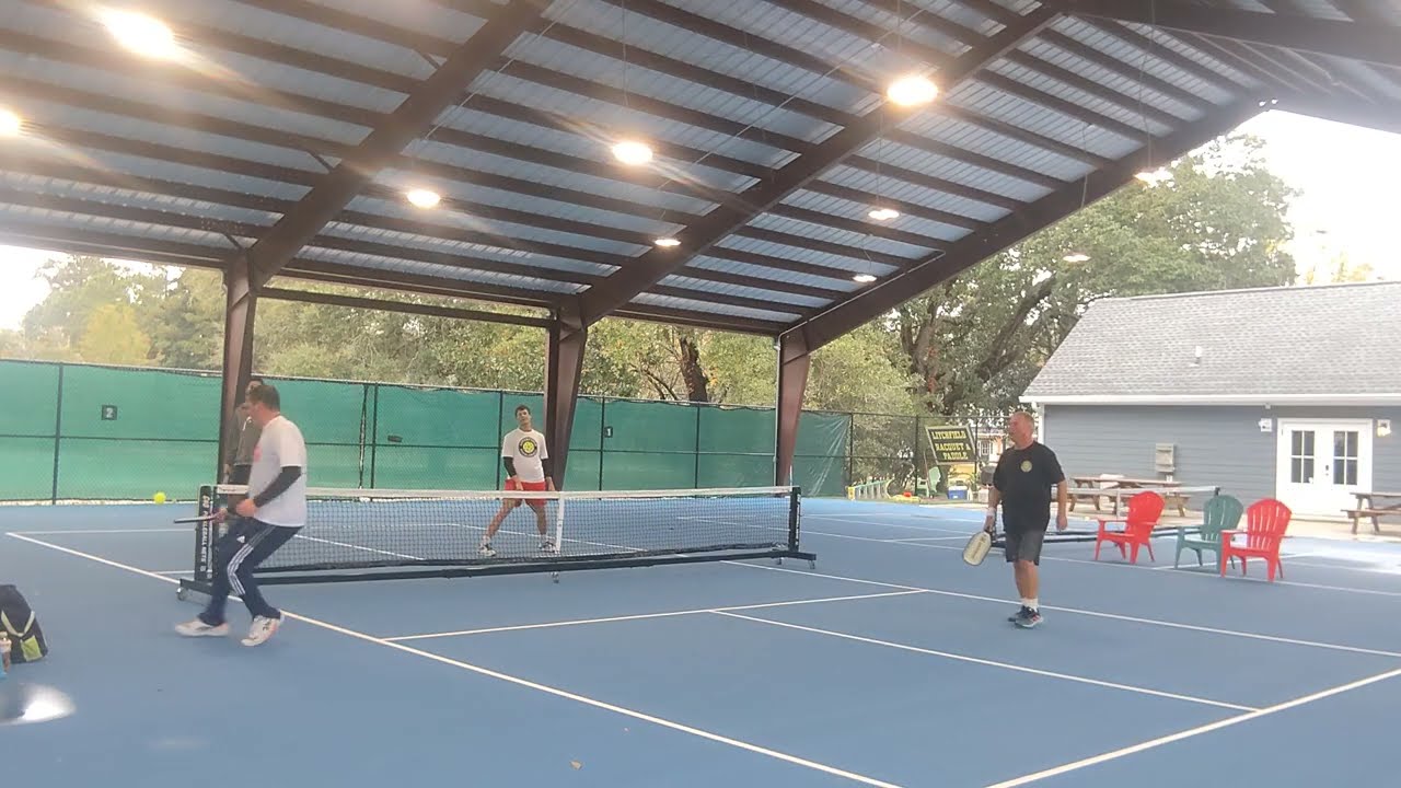 AGGRESIVELY SPLITTING THE DEFENSE! 4.0 Pickleball Rec Game at Litchfield, SC