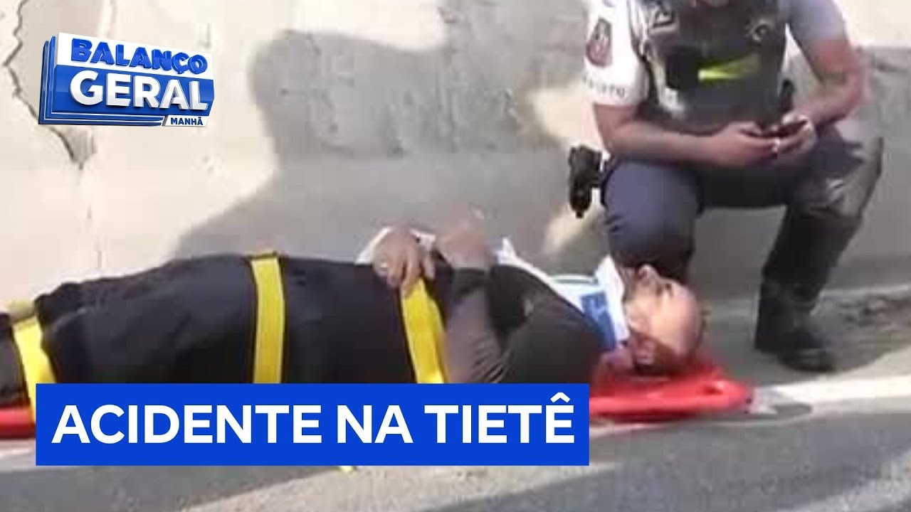 Motociclista é socorrido após se envolver em acidente na Marginal Tietê, em São Paulo