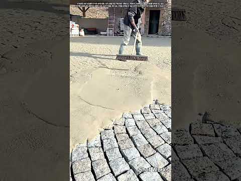 효율적인 야외 바닥 포장 공사를 위한 액상 모르타르 마감법 #worker #process #paving #grout #construction