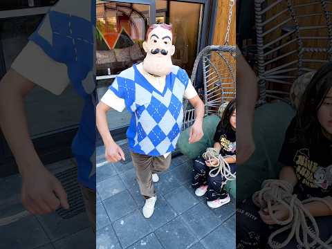 child’s toy fell into hello Neighbor’s garden 😱♥️👻#shorst