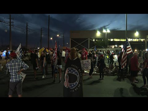 Phoenix protesters want full, fair vote count
