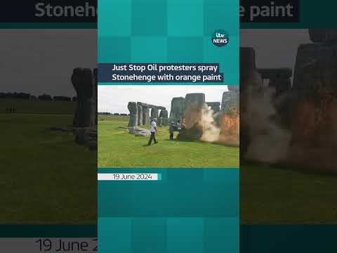 Just Stop Oil protesters spray Stonehenge with orange paint #news #juststopoil #itvnews