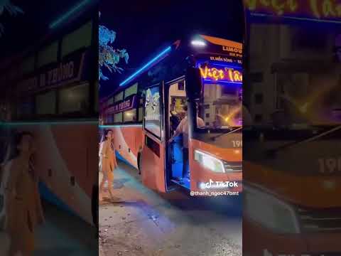 ngày 18 tháng 10, 2025